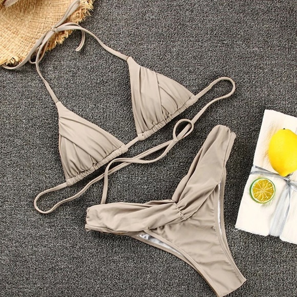 Pippidip Pleated Bikini - Picture 5 of 13